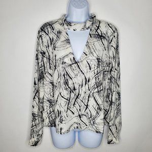 Astr The Label Revolve Womens Round Mock Neck Size M Black Cream V Neck Abstract